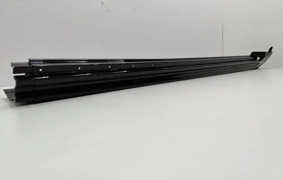 Volvo XC90 Sill 31672371