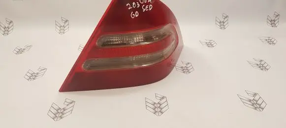 Rear/tail lights