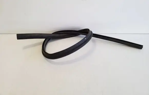 Renault Trafic III (X82) Engine compartment rubber 