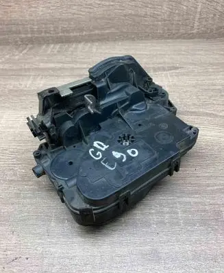 BMW 7 E65 E66 Rear door lock 7060296