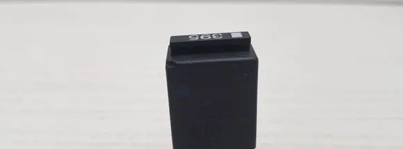 Volkswagen PASSAT B5.5 Other relay 8Z0951253
