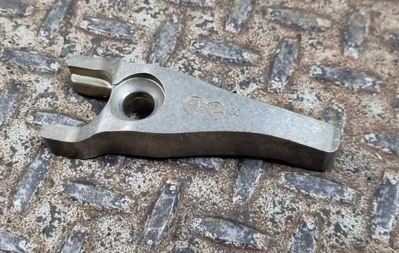 Citroen DS5 Fuel Injector clamp holder
