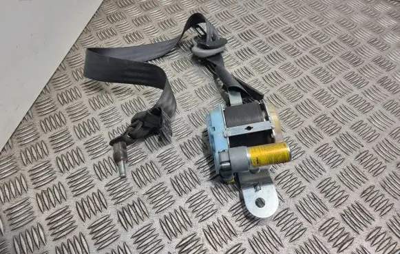 KIA Sorento Front seatbelt 888203E010WK