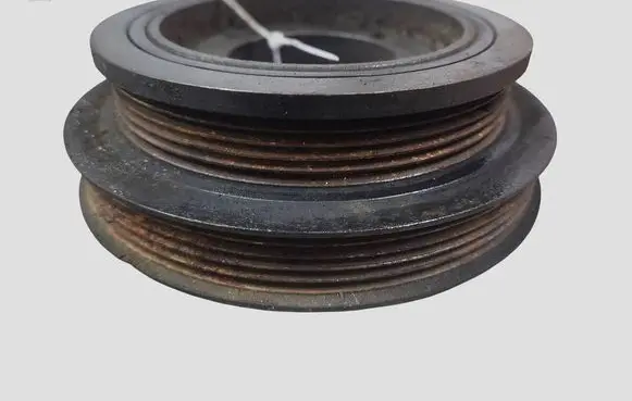 Toyota Avensis T250 Crankshaft pulley