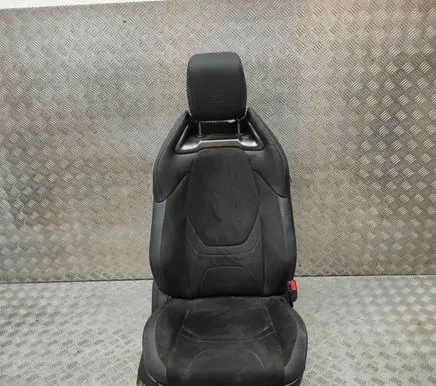 Toyota C-HR II Front passenger seat 71501F4100