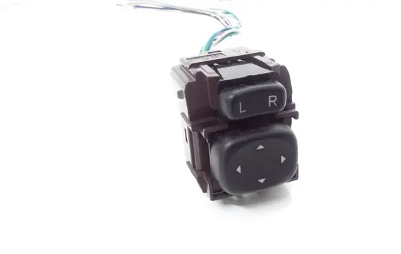 Toyota Avensis T270 Wing mirror switch 183647
