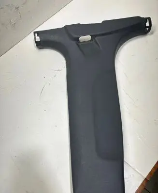 KIA Sorento (B) pillar trim (bottom) 85845C5100 A097546