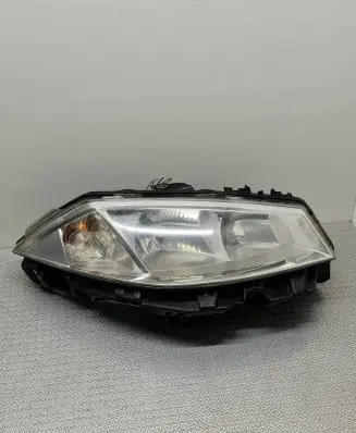 Renault Megane II Headlight/headlamp 8200073221J 89307000 53990118
