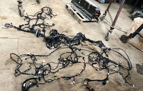 Renault Captur II Panel wiring 240100050r