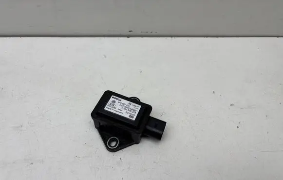 Audi A4 S4 B7 8E 8H ESP acceleration yaw rate sensor 4F0907637