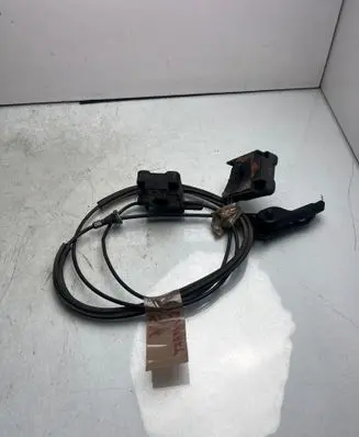 BMW Z3 E36 Engine bonnet/hood lock release cable 8575