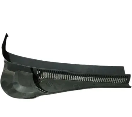 Volkswagen Polo VI Wiper trim