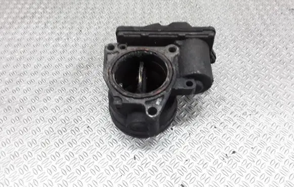 Volkswagen Caddy Throttle valve 03G128063M