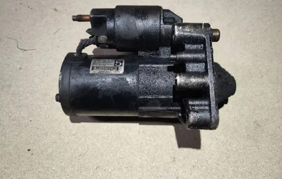 Peugeot 3008 I Starter motor 96635288