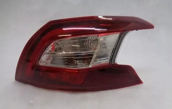 Peugeot 308 Rear/tail lights 9677817580