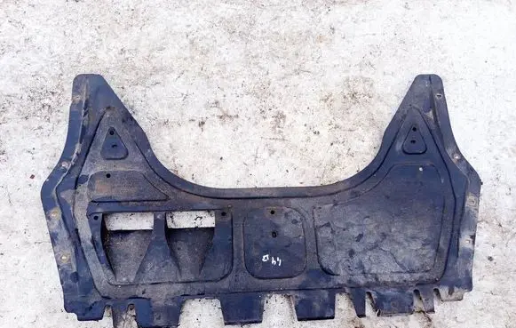 Volkswagen Golf V Engine splash shield/under tray 1k0825237j