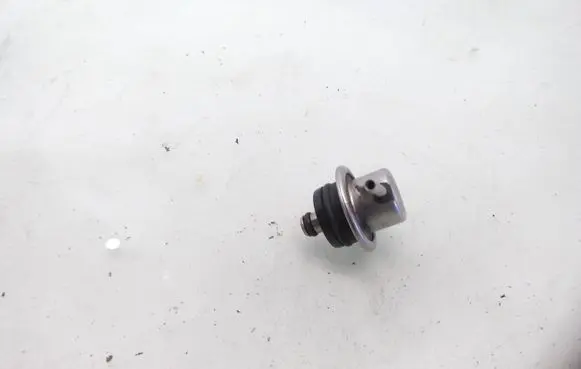 Fuel pressure sensor
