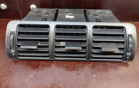 Mercedes-Benz ML W163 Dash center air vent grill A1638300054 16754850
