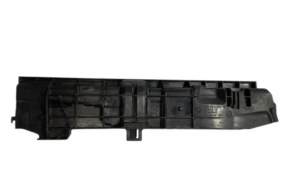 BMW 1 E81 E87 Radiator mount bracket 7524912 17107524912