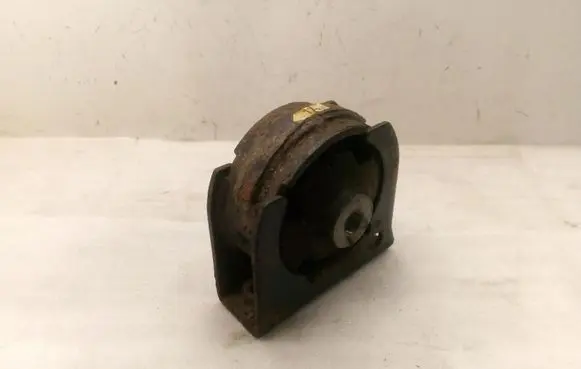 Toyota Auris 150 Engine mount bracket 123610R020