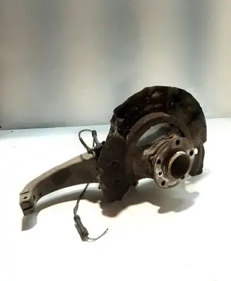 BMW 5 F10 F11 Front wheel hub