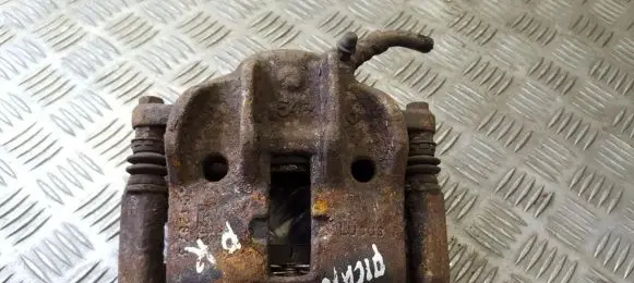 Citroen Xsara Picasso Front brake caliper