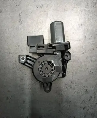 BMW 2 Active Tourer U06 Rear door window regulator motor 5A18F13