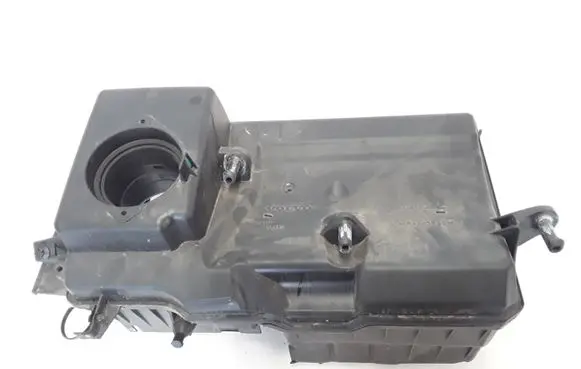 Volvo S60 Air filter box 30677718