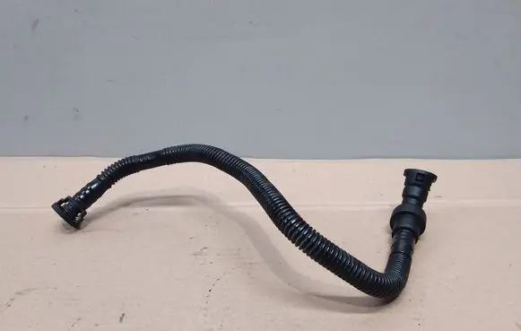 BMW 3 E90 E91 Breather hose/pipe 11157533
