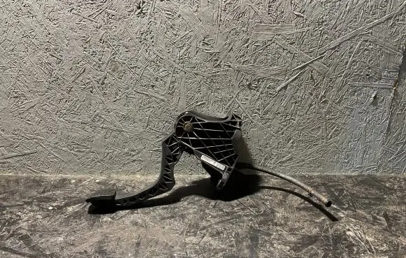 Clutch pedal