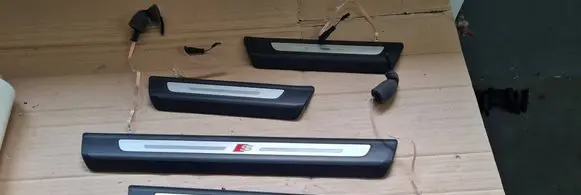 Audi RS Q8 Foot area side trim 4M8947405A 4M8947406A 4M8947417