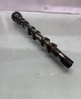 Volvo XC40 Camshaft 31465595