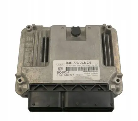 Audi Q3 8U Engine control unit/module 03L906018CN