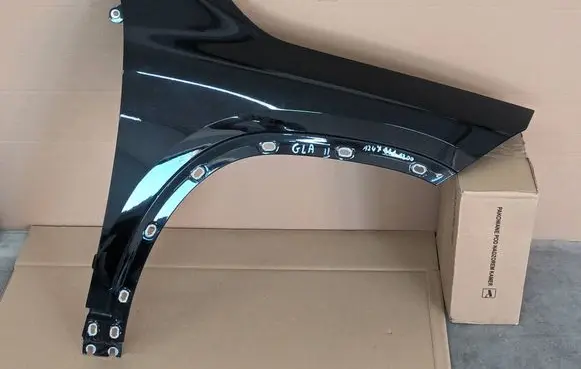 Mercedes-Benz GLA H247 Fender A2478811200