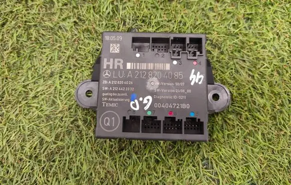 Mercedes-Benz E W212 Door control unit/module A2128204085 A2124423332 A2128204026