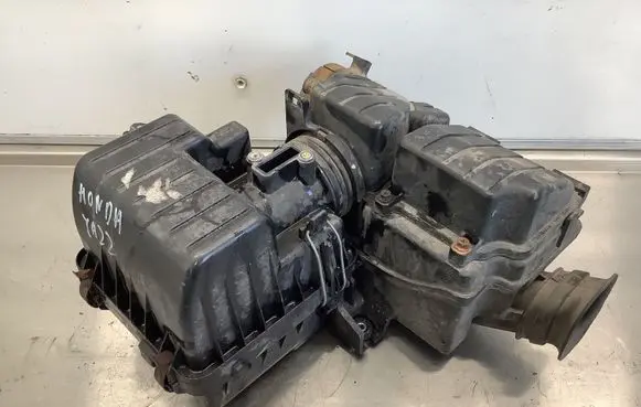 Honda Jazz Air filter box 