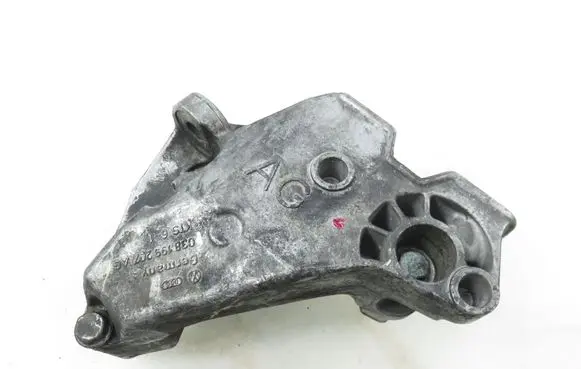 Volkswagen Golf IV Engine mounting bracket 038199207AG