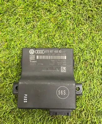 Audi A4 S4 B8 8K Gateway control module 8T0907468AD 8T0907468K