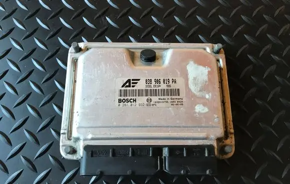 Volkswagen Sharan Engine control unit/module 038906019PA 0281012932 EDC15P