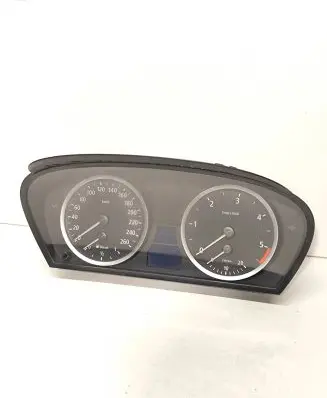 BMW 5 E60 E61 Speedometer (instrument cluster) 9135253 110080213