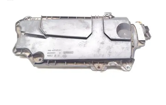 Renault Master III Rocker cam cover 8200805844