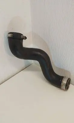 Audi A4 S4 B7 8E 8H Intercooler hose/pipe 8E0145737F