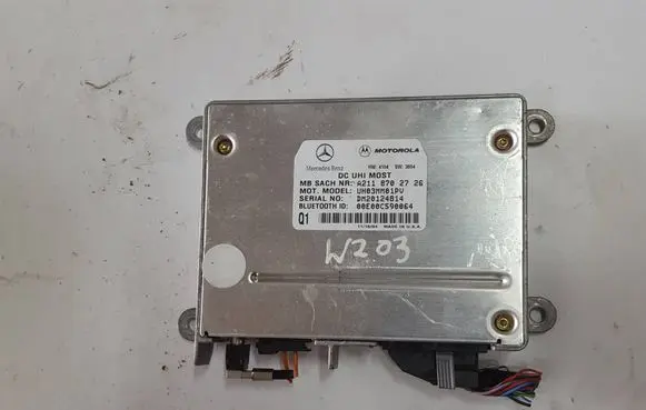 Mercedes-Benz C W203 Bluetooth control unit module A2118702726 00E00C590064