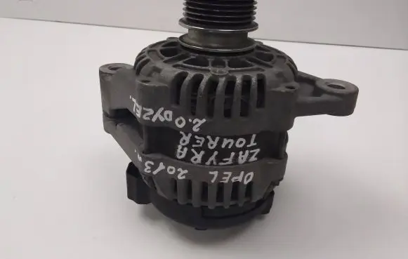 Opel Zafira C Generator/alternator 13579668
