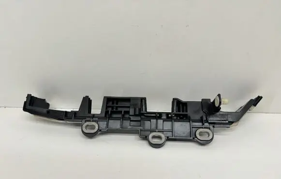 BMW 5 G30 G31 Other engine bay part 9334787