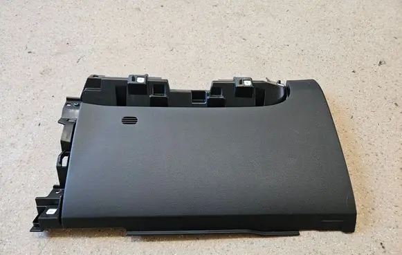 Hyundai Ioniq 5 Dashboard lower bottom trim panel 84760GI000