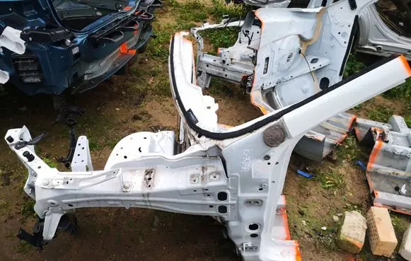 Renault Kadjar Front quarter panel 