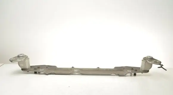 BMW i4 Front strut bar 9884696