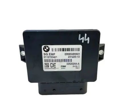 BMW 5 F10 F11 Hand brake control module 6854856 23122010 32620264A