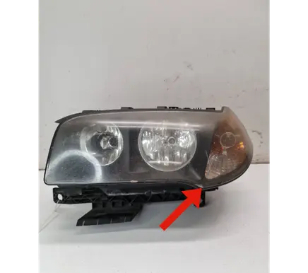 BMW X3 E83 Headlight/headlamp 1305630315 1305235825